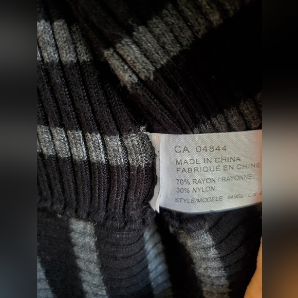 jessica black and grey ribbed cardigan. womens small (6-8) EUC - Picture 3 of 8